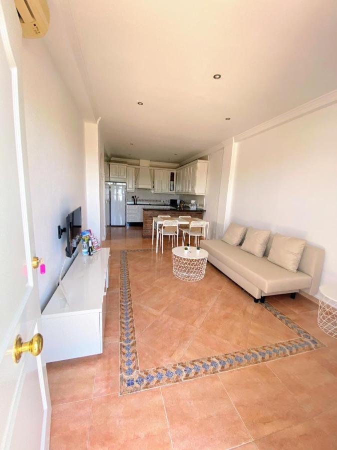 Apartamento Rio Adelfas Apartamento Benajarafe Exterior foto